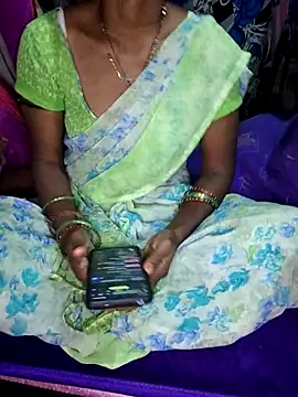 Snapshot of sarika-telugu chatting on 12/05/25, 04:36 sarika-telugu online show from 12/05/25, 04:36
