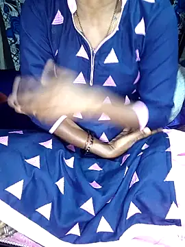 Snapshot of sarika-telugu chatting on 01/06/26, 05:05 sarika-telugu online show from 01/06/26, 05:05