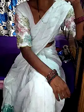 Snapshot of sarika-telugu chatting on 02/02/26, 04:22 sarika-telugu online show from 02/02/26, 04:22
