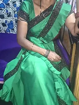 Snapshot of sarika-telugu chatting on 02/03/26, 05:05 sarika-telugu online show from 02/03/26, 05:05