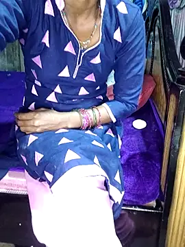 Snapshot of sarika-telugu chatting on 02/17/26, 03:19 sarika-telugu online show from 02/17/26, 03:19