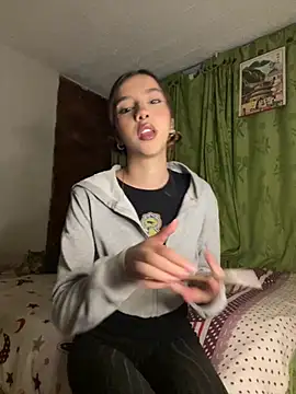 MiaaCute- online show from 07/27/26, 11:34