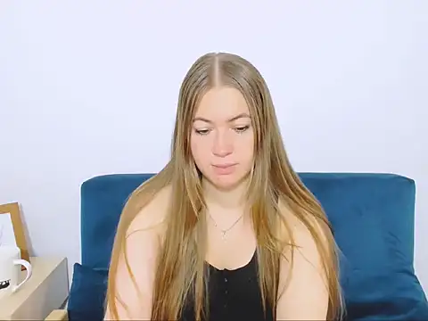 LeaNaughty online show from 11/25/25, 04:07