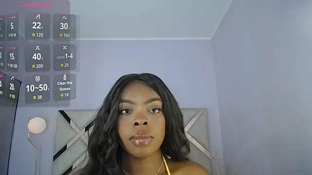 Maiacharris  online show from 05/19/26, 12:22