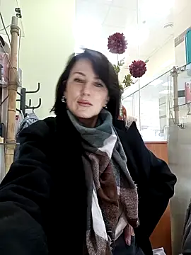 Luna 7777 online show from 11/12/25, 10:48