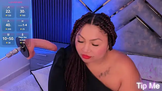 Halleyrosse online show from 11/25/25, 04:12