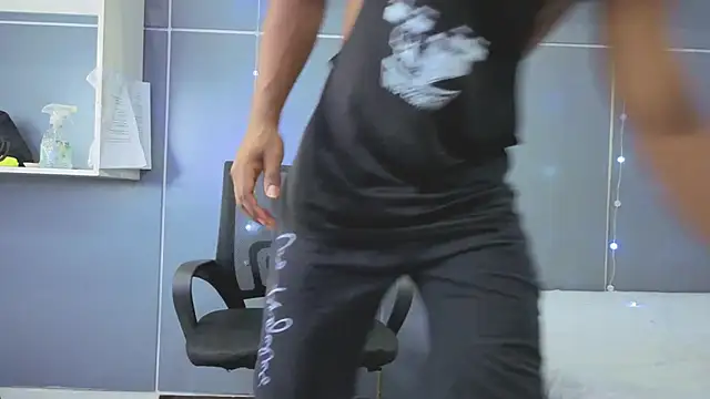 Stevenbrand online show from 12/03/25, 07:12