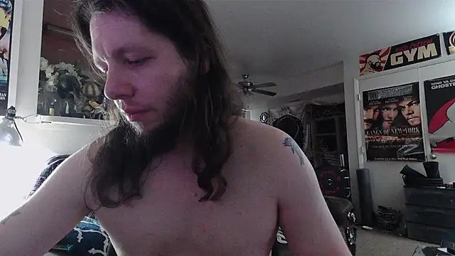 biggerisbetter12 online show from 05/23/26, 01:11