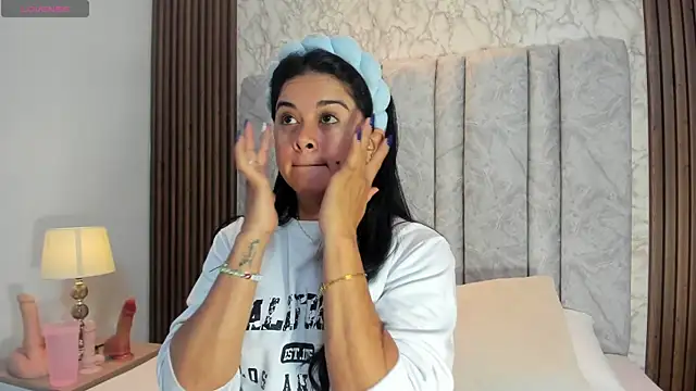 Snapshot of goddessfeetxx chatting on 11/04/25, 08:30 goddessfeetxx online show from 11/04/25, 08:30