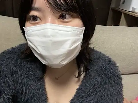 Snapshot of pinkudayo_girl chatting on 10/31/25, 06:47 pinkudayo girl online show from 10/31/25, 06:47