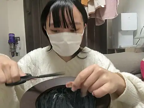 Snapshot of pinkudayo_girl chatting on 11/17/25, 03:23 pinkudayo girl online show from 11/17/25, 03:23