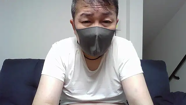 Snapshot of chinchinburabura chatting on 10/31/25, 12:00 chinchinburabura online show from 10/31/25, 12:00