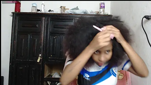 kataleya2021 online show from 10/30/25, 10:43