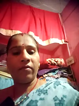 OliveGreen22 online show from 11/01/25, 05:09