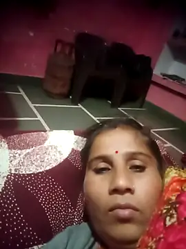 OliveGreen22 online show from 11/09/25, 04:05