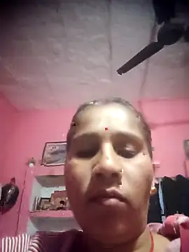 OliveGreen22 online show from 11/16/25, 01:44