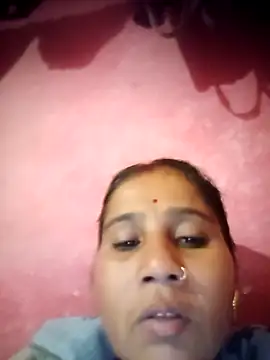 OliveGreen22 online show from 11/23/25, 01:27