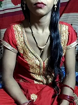 Itz Aisha   online show from 11/13/25, 06:45