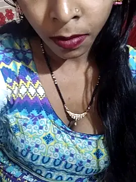 Itz Aisha   online show from 04/03/26, 05:16