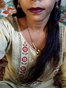 Itz Aisha   online show from 06/20/26, 05:32