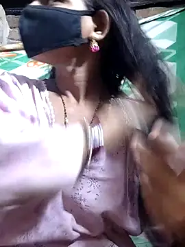 Itz Aisha   online show from 07/07/26, 11:58