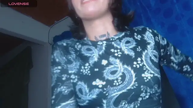 Snapshot of Scarlett_crastrawberry chatting on 11/07/25, 06:08 Scarlett crastrawberry online show from 11/07/25, 06:08