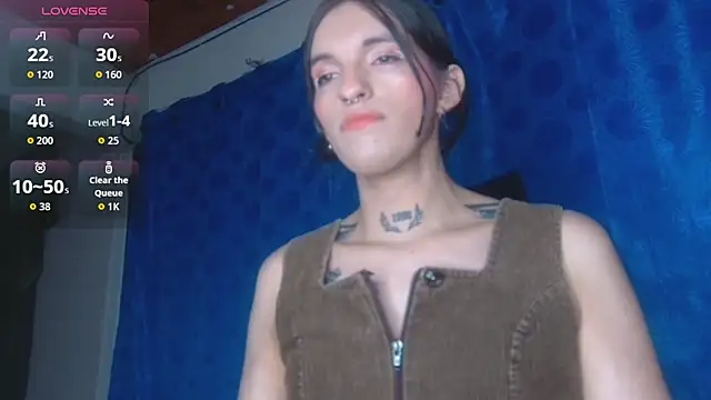 Snapshot of Scarlett_crastrawberry chatting on 11/08/25, 09:24 Scarlett crastrawberry online show from 11/08/25, 09:24