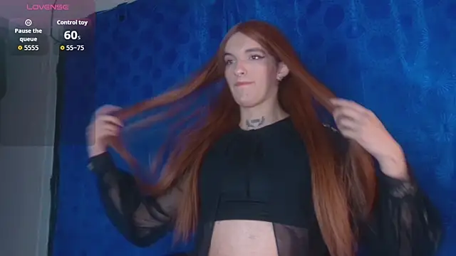 Snapshot of Scarlett_crastrawberry chatting on 11/10/25, 10:20 Scarlett crastrawberry online show from 11/10/25, 10:20