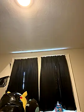 faithorsini8 online show from 10/24/25, 06:59