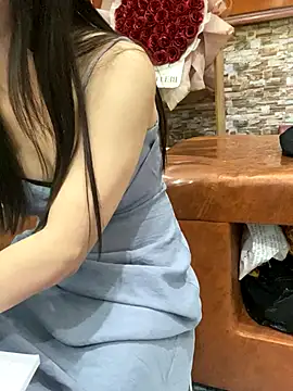 Snapshot of Phale2x chatting on 11/02/25, 03:09 Phale2x online show from 11/02/25, 03:09