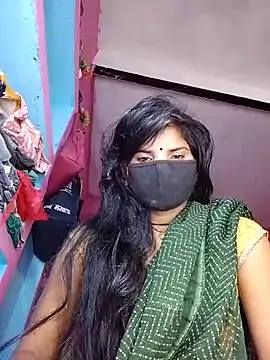 Snapshot of Manju_cuty chatting on 10/22/25, 11:15 Manju cuty online show from 10/22/25, 11:15