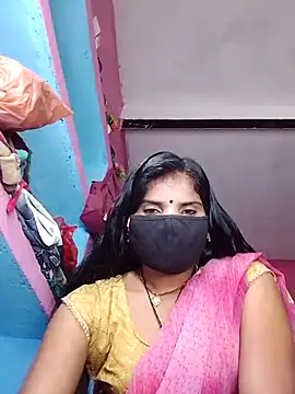 Snapshot of Manju_cuty chatting on 10/25/25, 03:51 Manju cuty online show from 10/25/25, 03:51