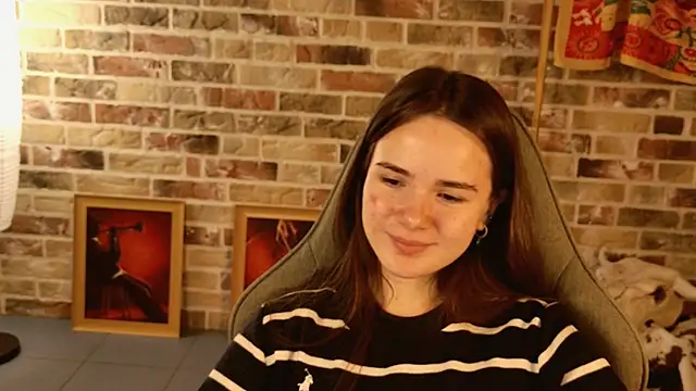 Snapshot of May_Bloom chatting on 01/09/26, 09:12 May Bloom online show from 01/09/26, 09:12