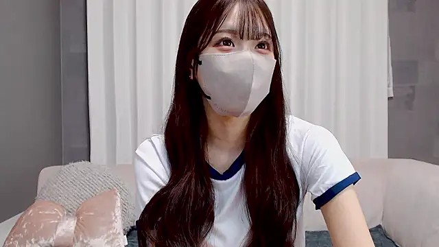 LOVE MIREI LOVE online show from 11/19/25, 11:32