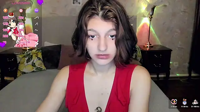 Snapshot of A_Skyy chatting on 11/09/25, 08:29 A Skyy online show from 11/09/25, 08:29