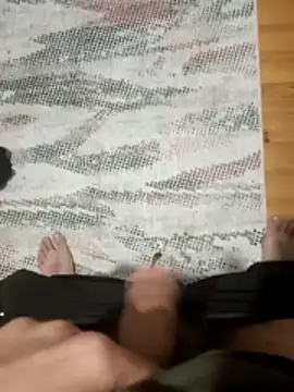 Snapshot of ragnar811 chatting on 12/16/25, 09:09 ragnar811 online show from 12/16/25, 09:09