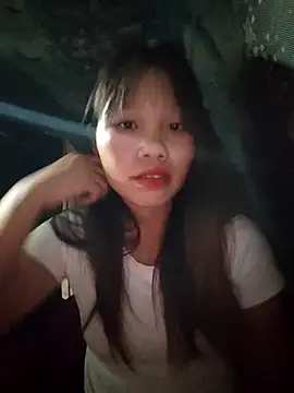 Snapshot of linh-miu99 chatting on 11/06/25, 01:01 linh-miu99 online show from 11/06/25, 01:01