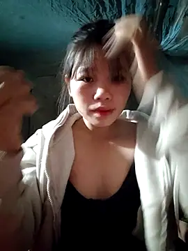 Snapshot of linh-miu99 chatting on 11/30/25, 03:38 linh-miu99 online show from 11/30/25, 03:38