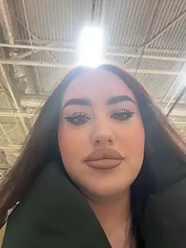 KiraSunshine online show from 12/15/25, 03:55