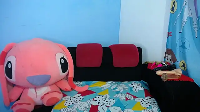 micaela naugthy online show from 12/14/25, 10:58