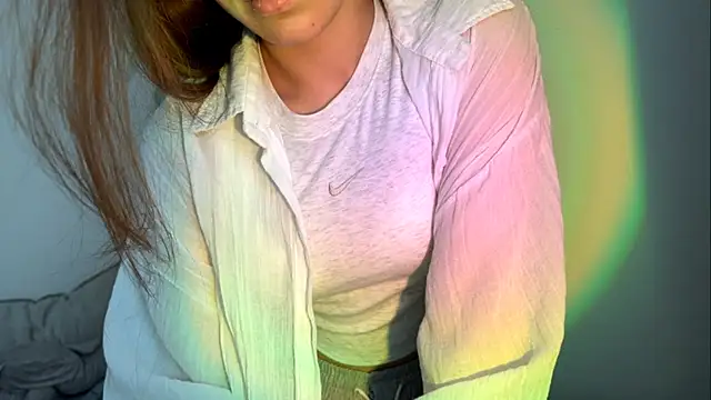 LunaAfrodita online show from 10/18/25, 10:27