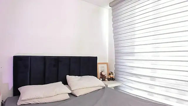 melanie roux   online show from 06/02/26, 12:29