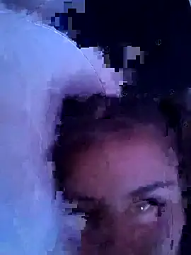 Snapshot of Dul-ci08 chatting on 10/25/25, 06:24 Dul-ci08 online show from 10/25/25, 06:24