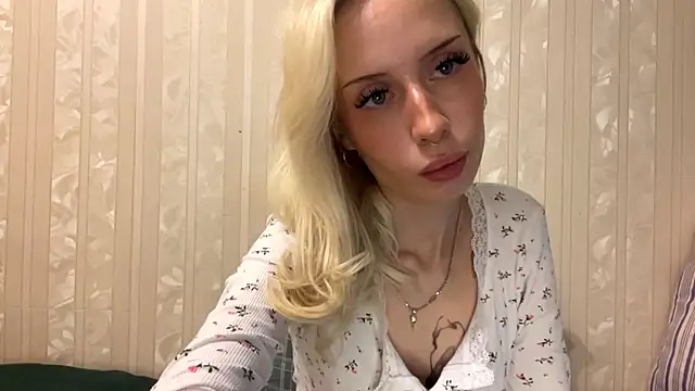 Twist drip blonde online show from 10/27/25, 02:21
