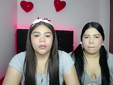 2moons full of love online show from 02/17/26, 05:26