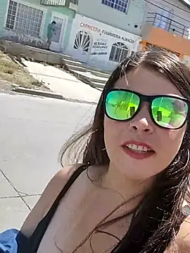 Snapshot of Labellasex chatting on 12/04/25, 05:43 Labellasex online show from 12/04/25, 05:43