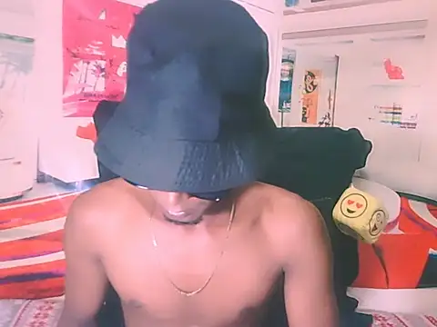 Snapshot of IndianThuggin chatting on 11/15/25, 06:15 IndianThuggin online show from 11/15/25, 06:15