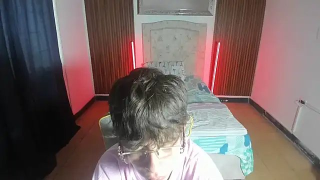 dilan orduz online show from 10/22/25, 01:11