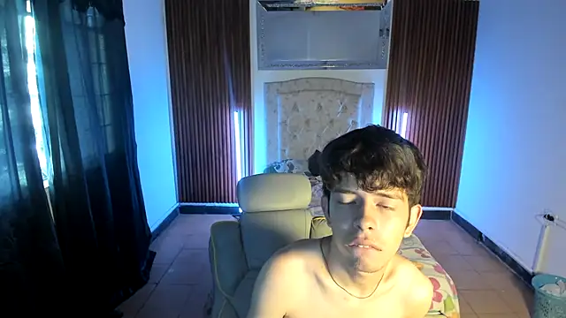 dilan orduz online show from 10/26/25, 12:44
