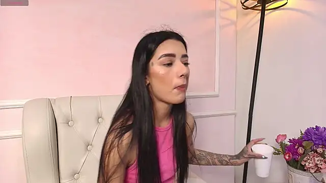 Scarlett Keller online show from 12/01/25, 06:13